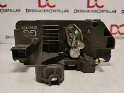 Автозапчасти б/у замок задней левой двери за opel meriva cosmo ссылки oem iam 13154793  