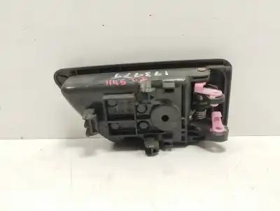 Second-hand car spare part interior left rear handle for hyundai getz (tb) 1.5 crdi oem iam references 82611tb010