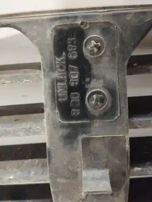 Second-hand car spare part central bumper grille for audi a4 berlina (b5) 1.9 tdi oem iam references 8d0807683