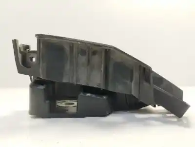 Second-hand car spare part left headlight support for peugeot 308 confort oem iam references 9680406580  