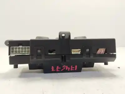 Second-hand car spare part multifunction display for kia sorento 2.5 crdi concept oem iam references 957103e710  