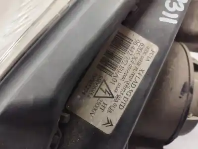 Recambio de automóvil de segunda mano de faro derecho para citroen c5 berlina 2.2 hdi vivace referencias oem iam 6205x2