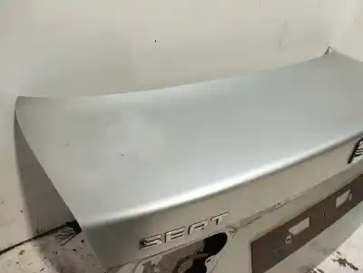 Second-hand car spare part trunk lid for seat toledo (1m2) 2.3 v5 20v oem iam references 1m5827025d  