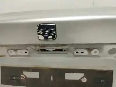 Second-hand car spare part trunk lid for seat toledo (1m2) 2.3 v5 20v oem iam references 1m5827025d  