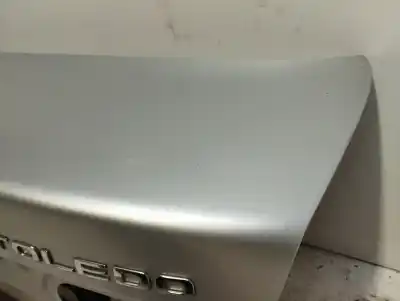 Second-hand car spare part trunk lid for seat toledo (1m2) 2.3 v5 20v oem iam references 1m5827025d  