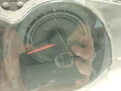 Peça sobressalente para automóvel em segunda mão quadrante por toyota verso active referências oem iam 838000f370  