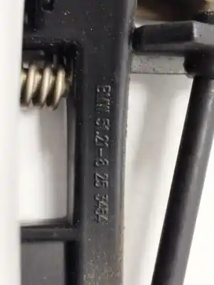 Peça sobressalente para automóvel em segunda mão puxador exterior traseiro direito por bmw serie 3 berlina (e46) 320d referências oem iam 51218253454