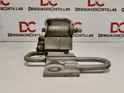 Pezzo di ricambio per auto di seconda mano Cerniera per SEAT TOLEDO II (1M2) 1.9 TDI Riferimenti OEM IAM 4B0831412B  