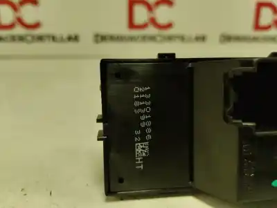Second-hand car spare part RIGHT FRONT POWER WINDOW SWITCH for OPEL ASTRA J LIM.  OEM IAM references 13301886  