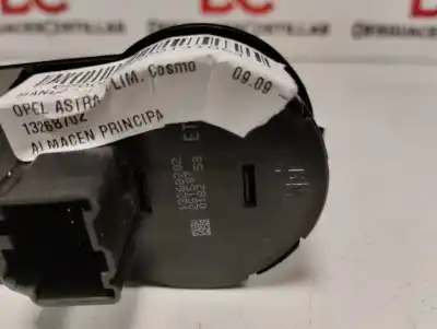 Second-hand car spare part headlights switch for opel astra j lim. cosmo oem iam references 13268702  
