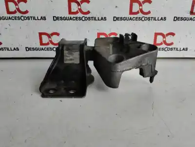 Second-hand car spare part right engine support for renault kangoo profesional oem iam references 8200592642  