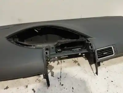 Peça sobressalente para automóvel em segunda mão tablier por toyota verso active referências oem iam 553130f010  