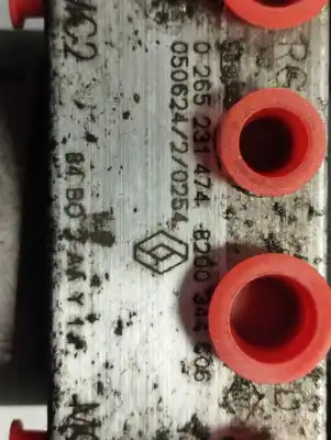 Peça sobressalente para automóvel em segunda mão abs por renault scenic ii luxe privilege referências oem iam 8200344606  