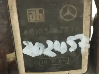 Recambio de automóvil de segunda mano de SENSOR para MERCEDES-BENZ CLASE C (W203) BERLINA  referencias OEM IAM A0105427717  