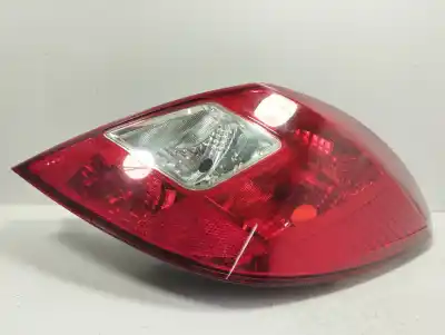 Pezzo di ricambio per auto di seconda mano Luci Posteriori Destra per OPEL CORSA D Cosmo Riferimenti OEM IAM 93190951  