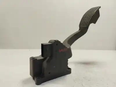 Second-hand car spare part accelerator pedal for opel corsa d cosmo oem iam references 55702020  