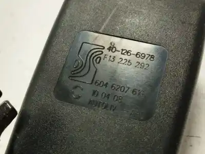 Автозапчасти б/у крюк для ремня задний центральный за opel corsa d cosmo ссылки oem iam 13276908