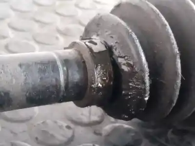 Peça sobressalente para automóvel em segunda mão transmissão dianteira esquerda por opel corsa d cosmo referências oem iam 13150502  