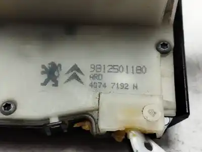 Peça sobressalente para automóvel em segunda mão fechadura da porta traseira direita por peugeot 208 tech edition blue hdi referências oem iam 9812501180