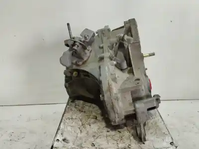 Автозапчастина б/у коробка передач для fiat stilo (192) 1.9 jtd cat посилання на oem iam 71738080  