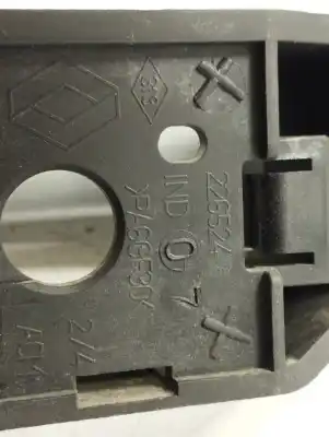 Peça sobressalente para automóvel em segunda mão puxador exterior traseiro esquerdo por renault laguna iii expression referências oem iam 8200299233