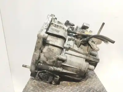 Pezzo di ricambio per auto di seconda mano riduttore per fiat stilo (192) 1.9 jtd / 1.9 jtd 115 dynamic 116 cv / 85 kw riferimenti oem iam 71738080  