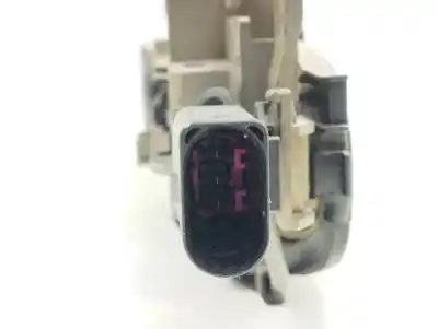 Tweedehands auto-onderdeel buitenste handgreep links voor voor audi a4 berlina (b5) 1.9 tdi oem iam-referenties 4b1837207