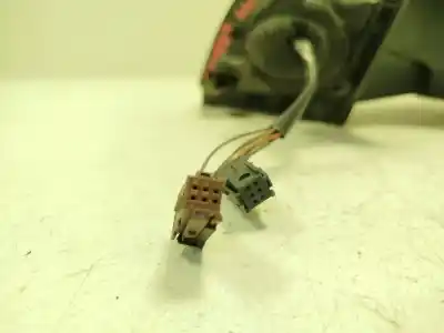 Pezzo di ricambio per auto di seconda mano RETROVISORE DESTRO per CITROEN C3 PLURIEL  Riferimenti OEM IAM 8149RW  