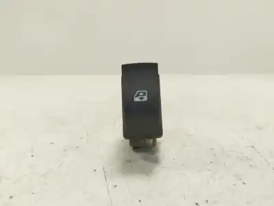 Second-hand car spare part REAR LEFT POWER WINDOW SWITCH for RENAULT SCENIC II  OEM IAM references 8200315029  