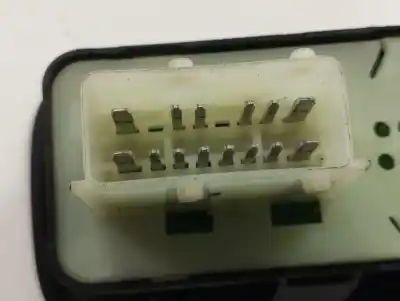Peça sobressalente para automóvel em segunda mão botão / interruptor elevador vidro dianteiro esquerdo por citroen c3 lx referências oem iam 96647495xt  