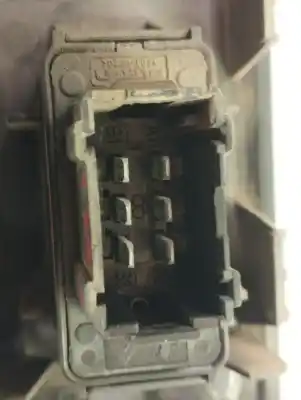 Pezzo di ricambio per auto di seconda mano interruttore alzacristalli anteriore destro per citroen c3 lx riferimenti oem iam 6490ch  