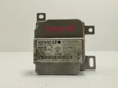 Автозапчасти б/у блок управления подушками безопасности за RENAULT CLIO II FASE II (B/CB0) Base Authentique 82 CV / 60 KW ссылки OEM IAM 8200277315  