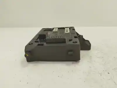 Pezzo di ricambio per auto di seconda mano modulo elettronico per renault clio iii pack authentique riferimenti oem iam 8200652285  