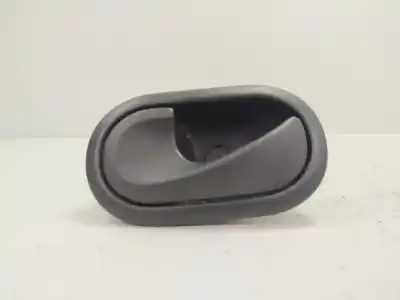 Pièce détachée automobile d'occasion POIGNÉE INTÉRIEURE AVANT GAUCHE pour RENAULT CLIO III  Références OEM IAM 8200310579  