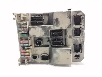 Peça sobressalente para automóvel em segunda mão caixa de fusíveis e relés por citroen c5 berlina 2.2 hdi vivace referências oem iam 9651197380