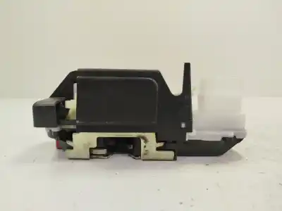 Peça sobressalente para automóvel em segunda mão fechadura da porta traseira direita por citroen c5 berlina 2.2 hdi vivace referências oem iam 9138a3