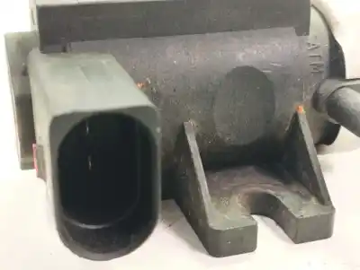 Автозапчастина б/у ДОДАТКОВИЙ ПОВІТРЯНИЙ КЛАПАН для SEAT LEON (1M1)  Посилання на OEM IAM 1J0906627  1J0906627