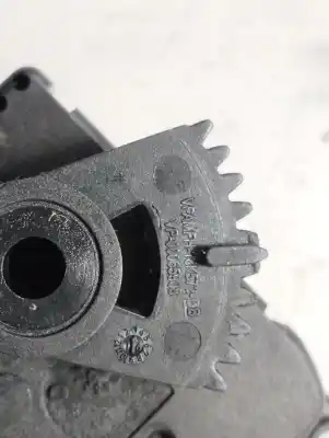 Peça sobressalente para automóvel em segunda mão motor de abertura da comporta de sofagem por ford focus iii 1.5 tdci referências oem iam av6n19e616aa  