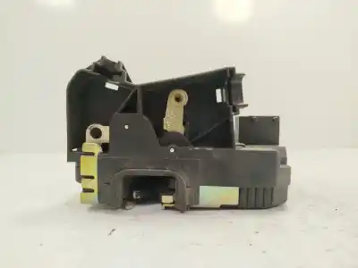 Second-hand car spare part FRONT RIGHT DOOR LOCK for OPEL ZAFIRA A MONOSPACE (T98) 2.0 DI 16V (F75) OEM IAM references 90561154  