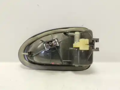 Second-hand car spare part interior left rear handle for renault megane i scenic (ja0) 1.6 16v kaleido 107 cv / 79 kw oem iam references 7700423887  