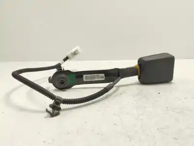 Автозапчасти б/у крюк для ремня передний правый за kia stonic (ybcuv) drive ссылки oem iam 88840h8052