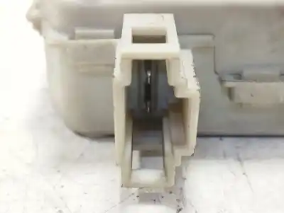 Pezzo di ricambio per auto di seconda mano motore chiusura cancello centralizzato per seat toledo ii (1m2) 1.9 tdi riferimenti oem iam 3b0959781  