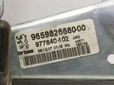 Peça sobressalente para automóvel em segunda mão elevador de vidros traseiro direito por peugeot 308 sport referências oem iam 9659826680