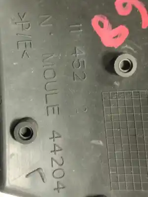 Автозапчасти б/у решетка переднего бампера за peugeot 308 sw confort ссылки oem iam 9680537777