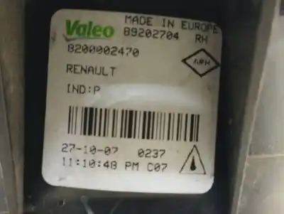 Автозапчастина б/у правий протитуман для renault clio iii pack authentique посилання на oem iam 8200002470  