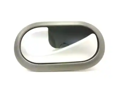 Second-hand car spare part Interior Left Rear Handle for RENAULT CLIO III Pack Authentique OEM IAM references 8200310579  