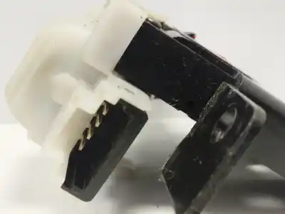 Автозапчасти б/у замок багажника/ворот за renault clio iii pack authentique ссылки oem iam 8200076240