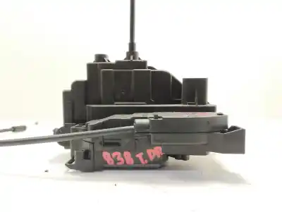 Автозапчасти б/у замок задней правой двери за renault clio iii pack authentique ссылки oem iam 8200300129  