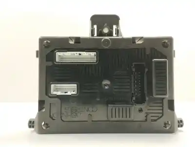 Автозапчасти б/у блок реле/предохранителей за renault clio iii pack authentique ссылки oem iam 8200652289  