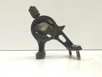 Recambio de automóvil de segunda mano de SOPORTE MOTOR para TOYOTA AURIS Luna referencias OEM IAM 123710R020  